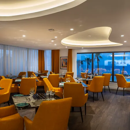 酒店 Leonardo Crystal Cove & - Adults Only 4*