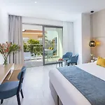 Leonardo Crystal Cove & - Adults Only