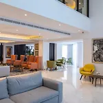 Hotel Leonardo Crystal Cove & - Adults Only