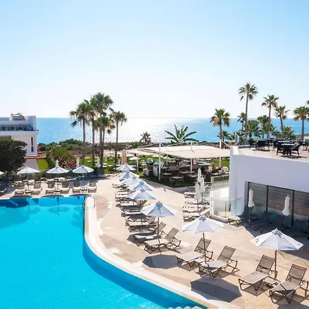 酒店 Leonardo Crystal Cove & - Adults Only 4*