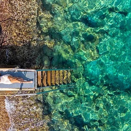 Leonardo Crystal Cove & - Adults Only 4*
