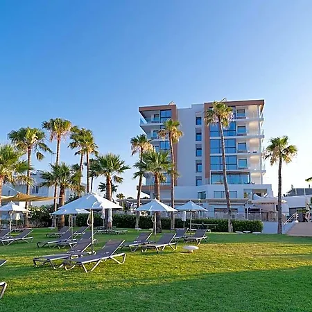 Отель Leonardo Crystal Cove & - Adults Only Протарас