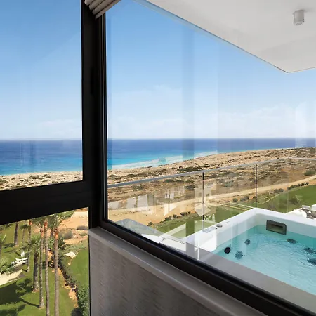 酒店 Leonardo Crystal Cove & - Adults Only