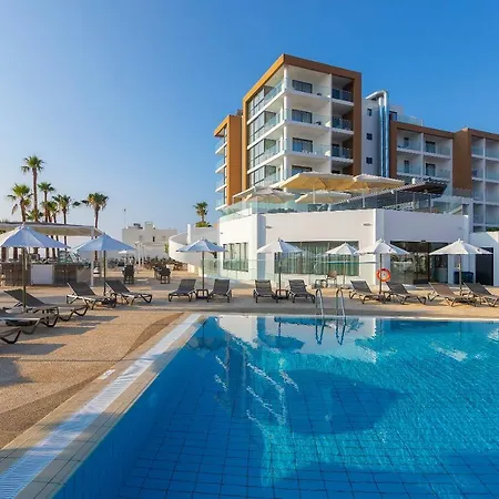 酒店 Leonardo Crystal Cove & - Adults Only 普罗塔拉斯