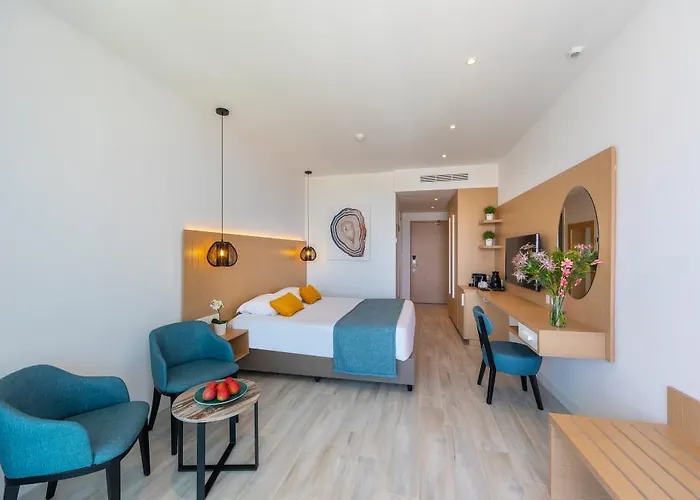 Leonardo Crystal Cove & - Adults Only Протарас