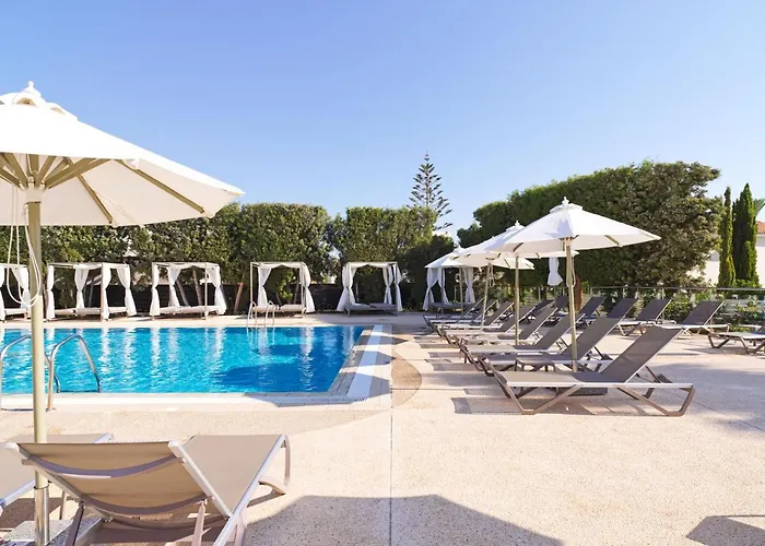 Отель Leonardo Crystal Cove & - Adults Only