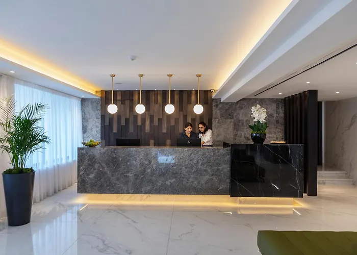 Отель Leonardo Crystal Cove & - Adults Only 4*