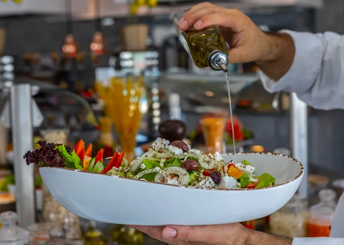 Отель Leonardo Crystal Cove & - Adults Only 4*