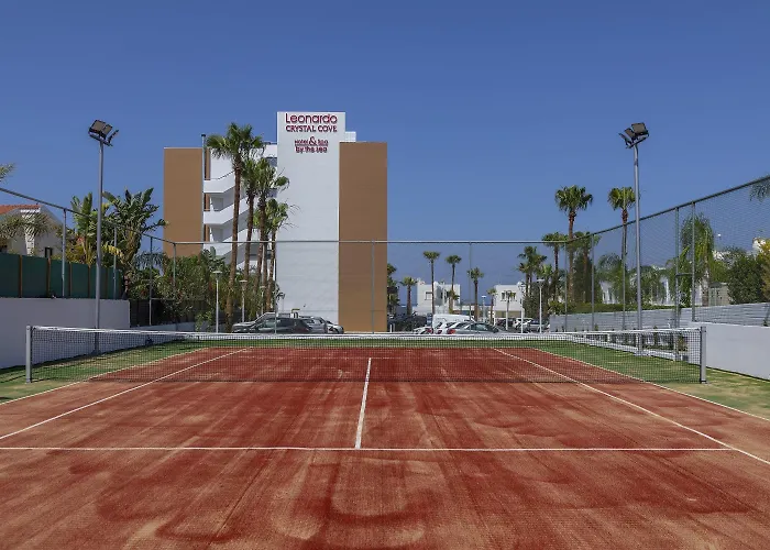 Отель Leonardo Crystal Cove & - Adults Only