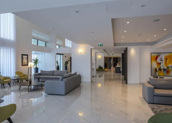 Leonardo Crystal Cove & - Adults Only 4* Протарас