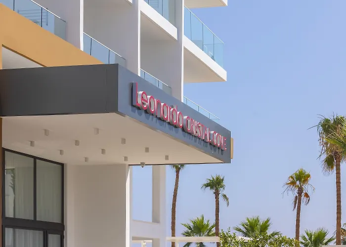 Leonardo Crystal Cove & - Adults Only Отель 4*