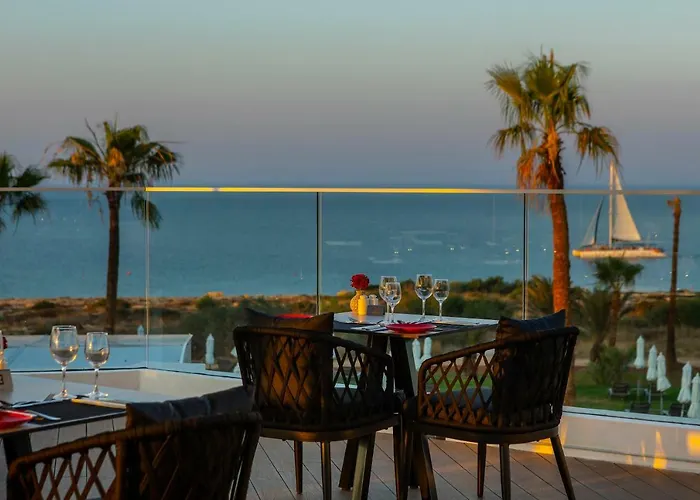 Отель Leonardo Crystal Cove & - Adults Only Протарас