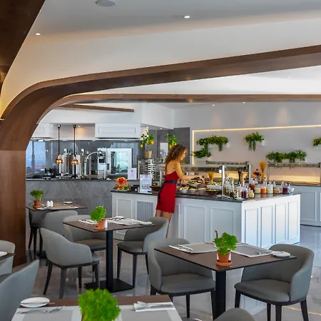 Leonardo Crystal Cove & - Adults Only 4*