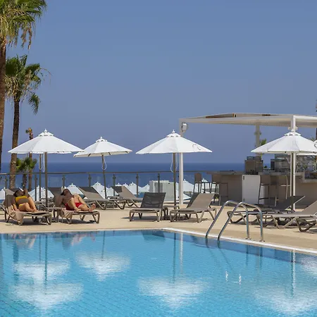 Leonardo Crystal Cove & - Adults Only