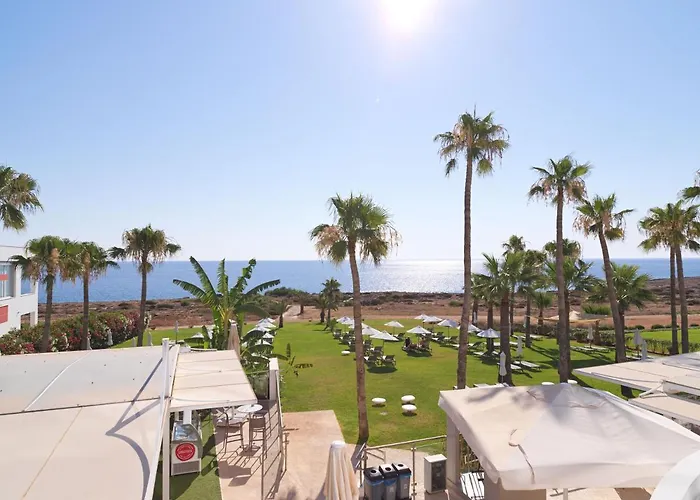 Leonardo Crystal Cove & - Adults Only Protaras