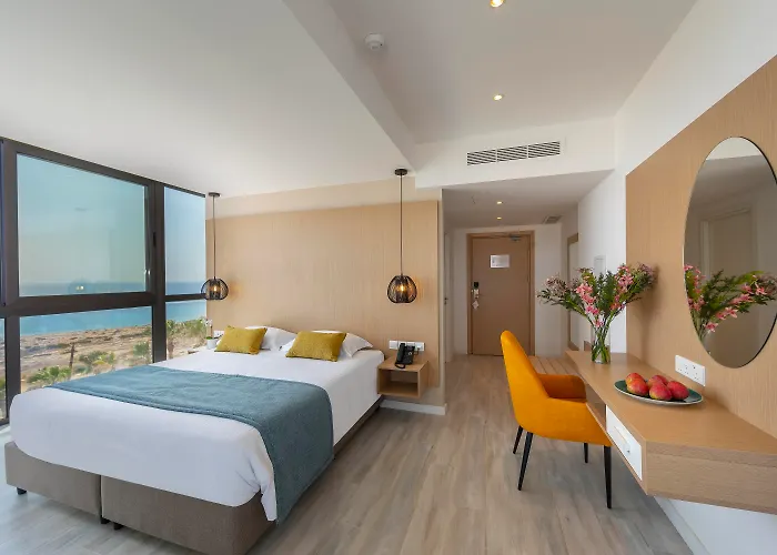 Leonardo Crystal Cove & - Adults Only Hotel