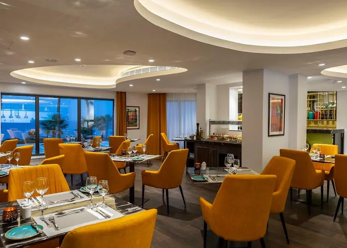 Leonardo Crystal Cove & - Adults Only